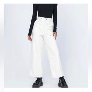 👑 Princess Polly white Kourt pants